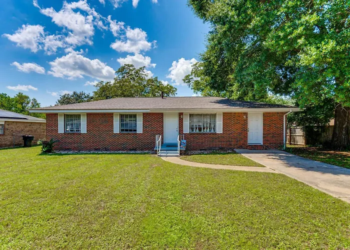 6 Mi To Dtwn Pensacola: Family-friendly Gem! *