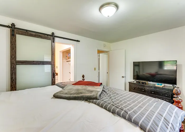 6 Mi To Dtwn Pensacola: Family-friendly Gem! Holiday home Pensacola